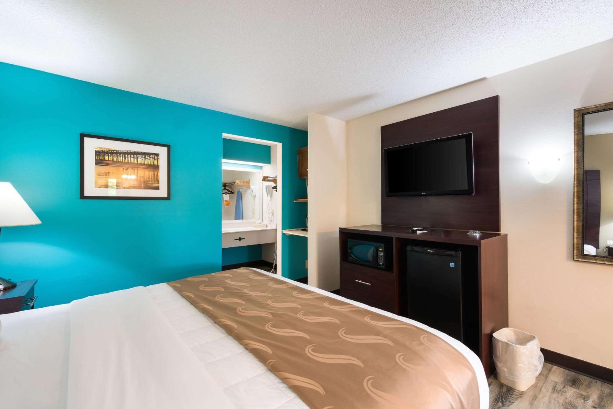 Quality Inn & Suites Rockingham Eksteriør billede