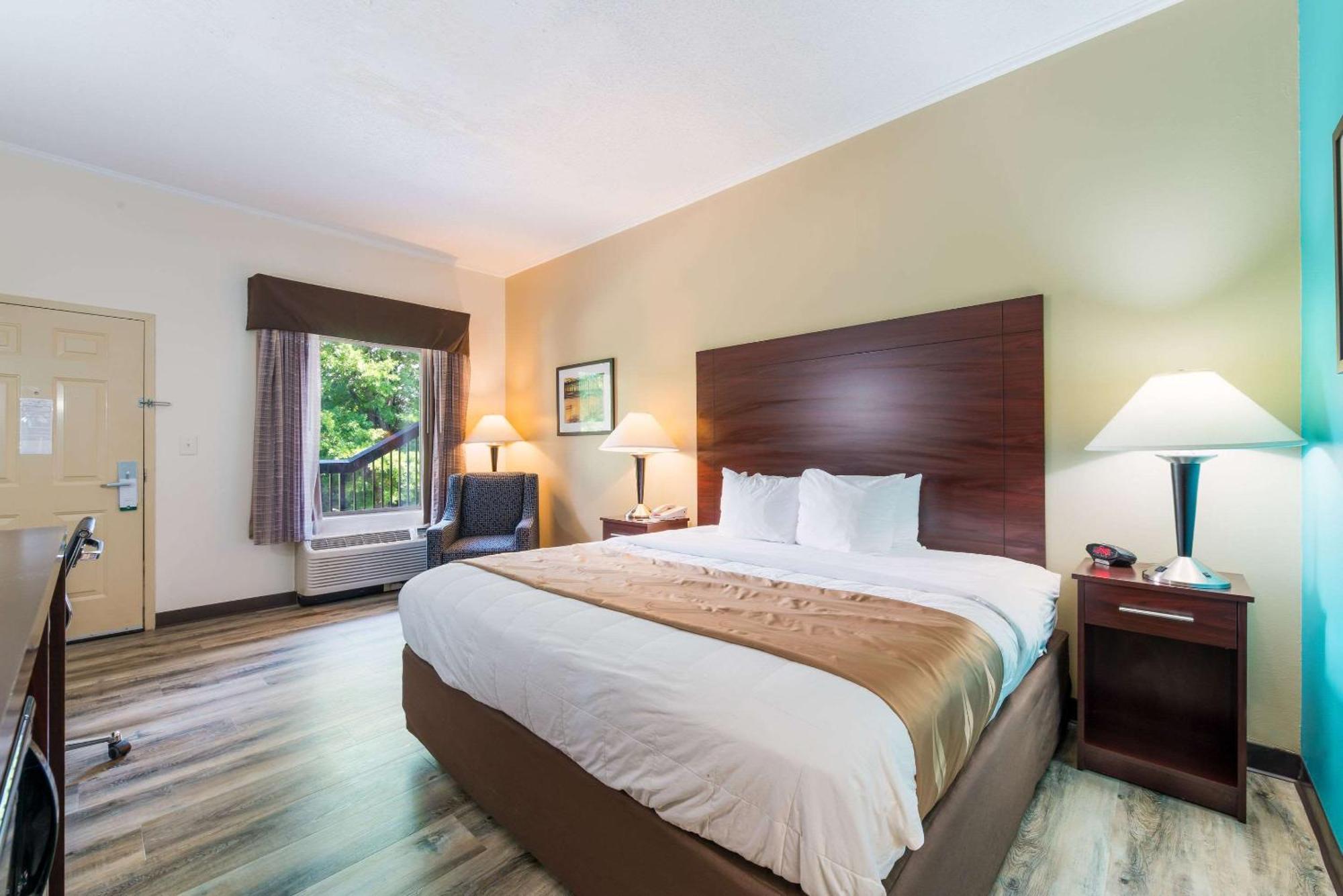 Quality Inn & Suites Rockingham Eksteriør billede