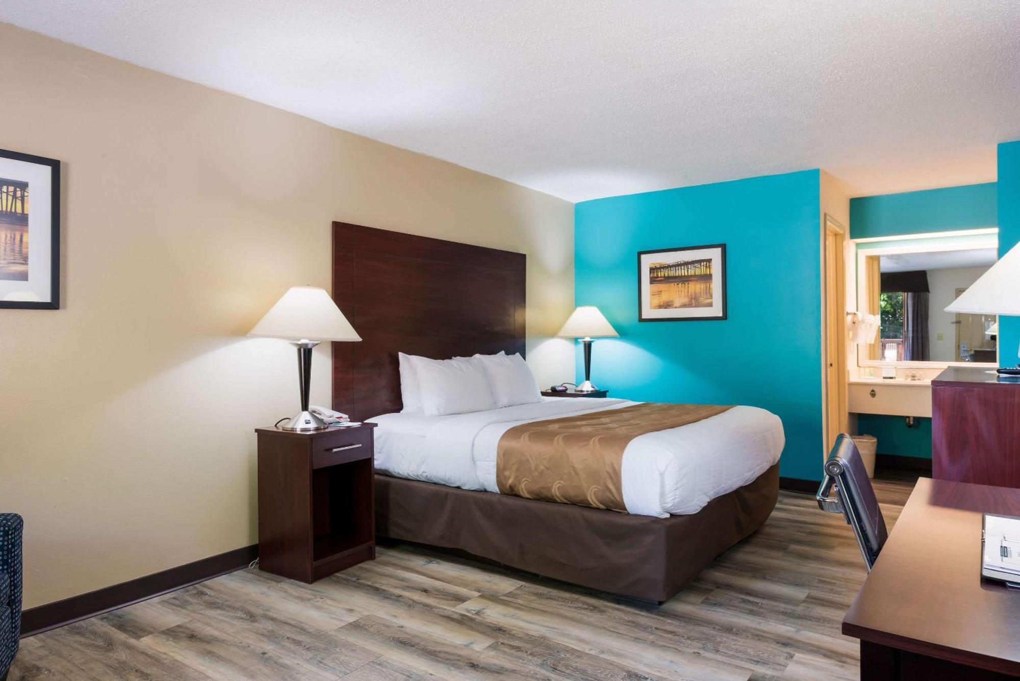 Quality Inn & Suites Rockingham Eksteriør billede