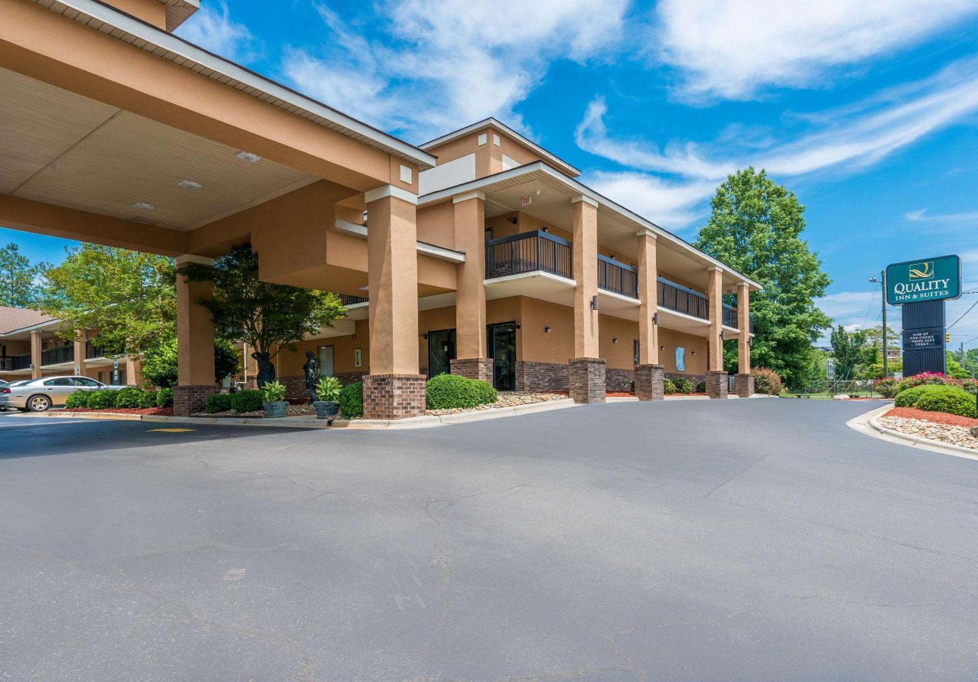 Quality Inn & Suites Rockingham Eksteriør billede