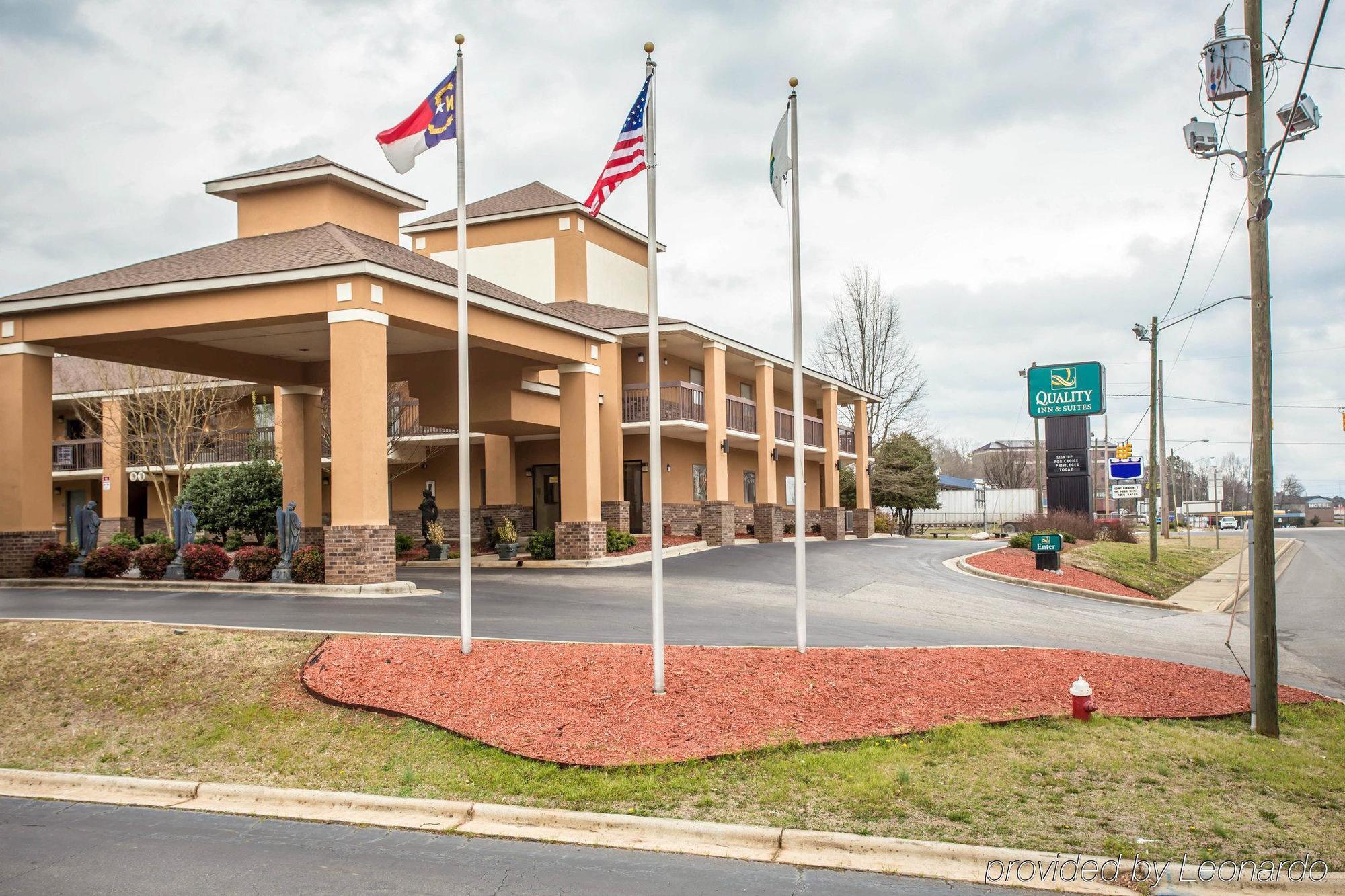 Quality Inn & Suites Rockingham Eksteriør billede