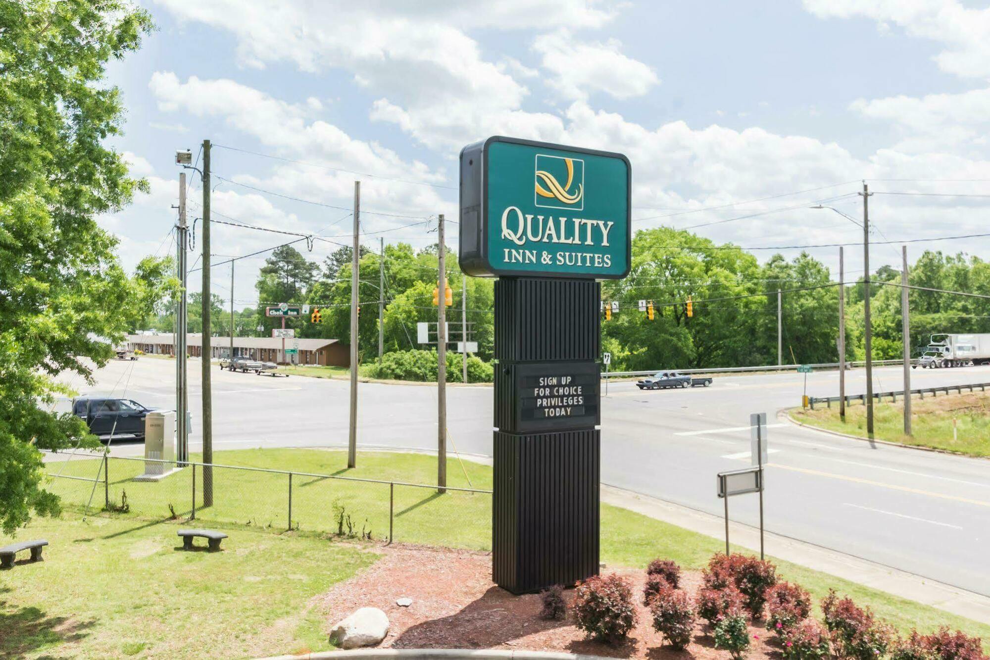 Quality Inn & Suites Rockingham Eksteriør billede