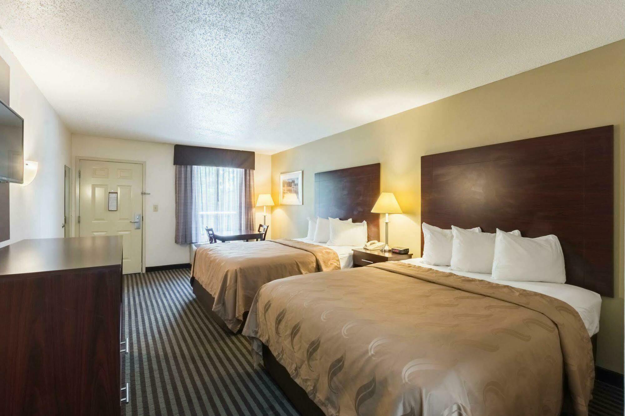 Quality Inn & Suites Rockingham Eksteriør billede
